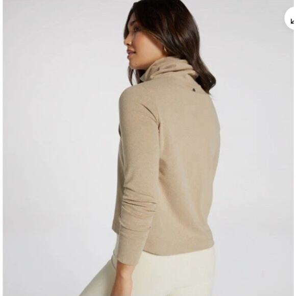 Calia High Turtleneck Long Sleeve Neutral Beige Top - Picture 2 of 9